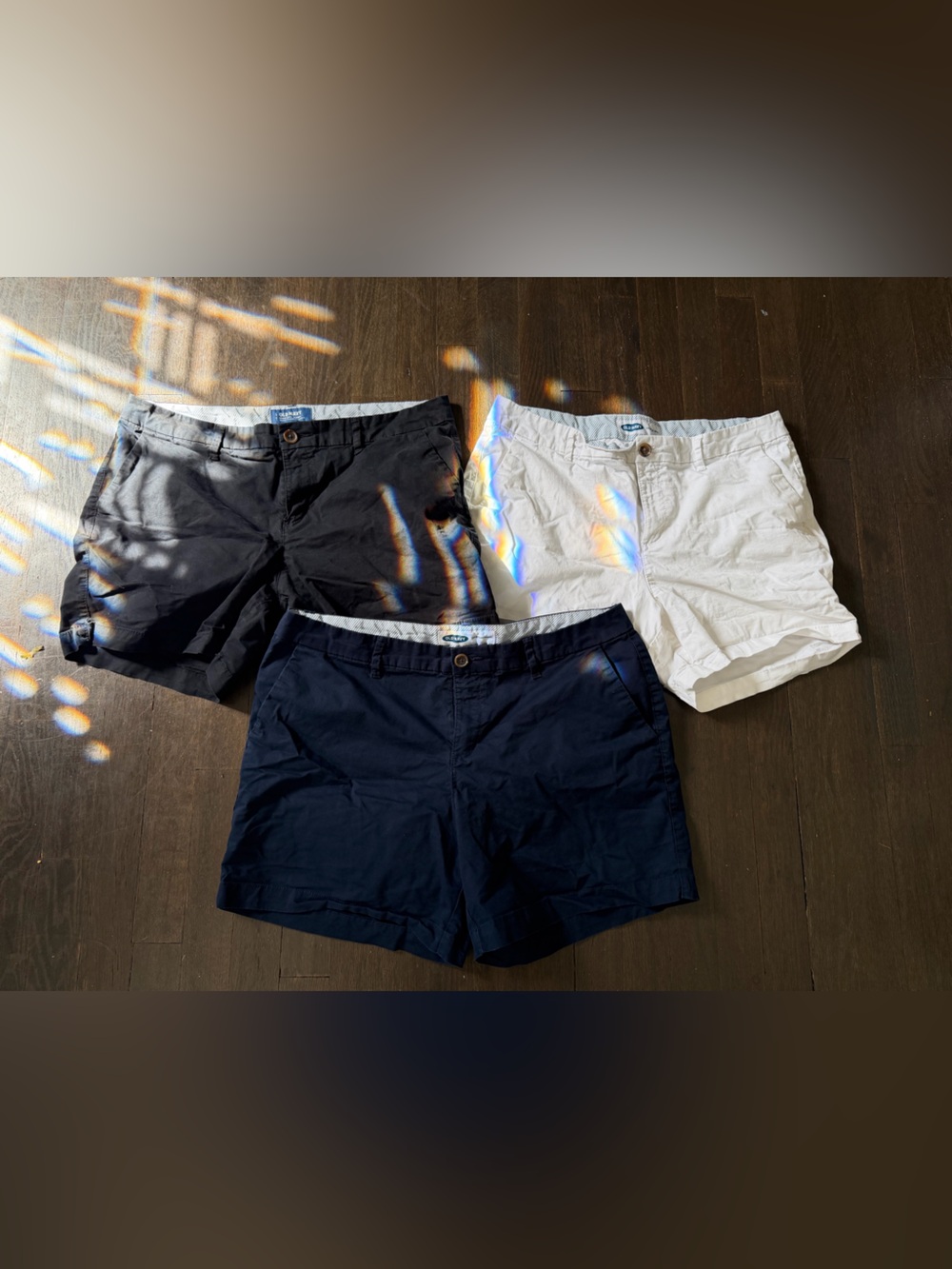3 pairs of women’s old navy shorts